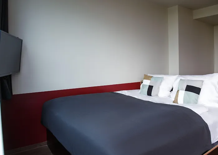 Apartahotel Base