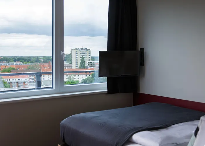 Aparthotel Base